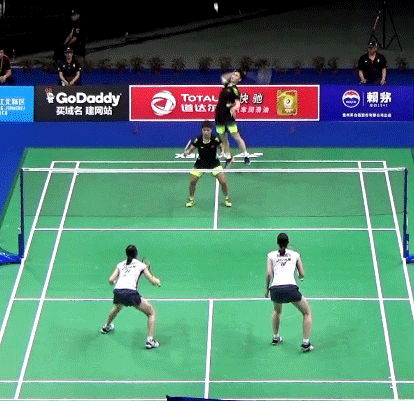 0905-羽毛球5.gif