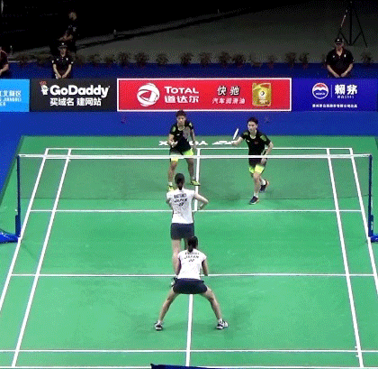 0905-羽毛球7.gif